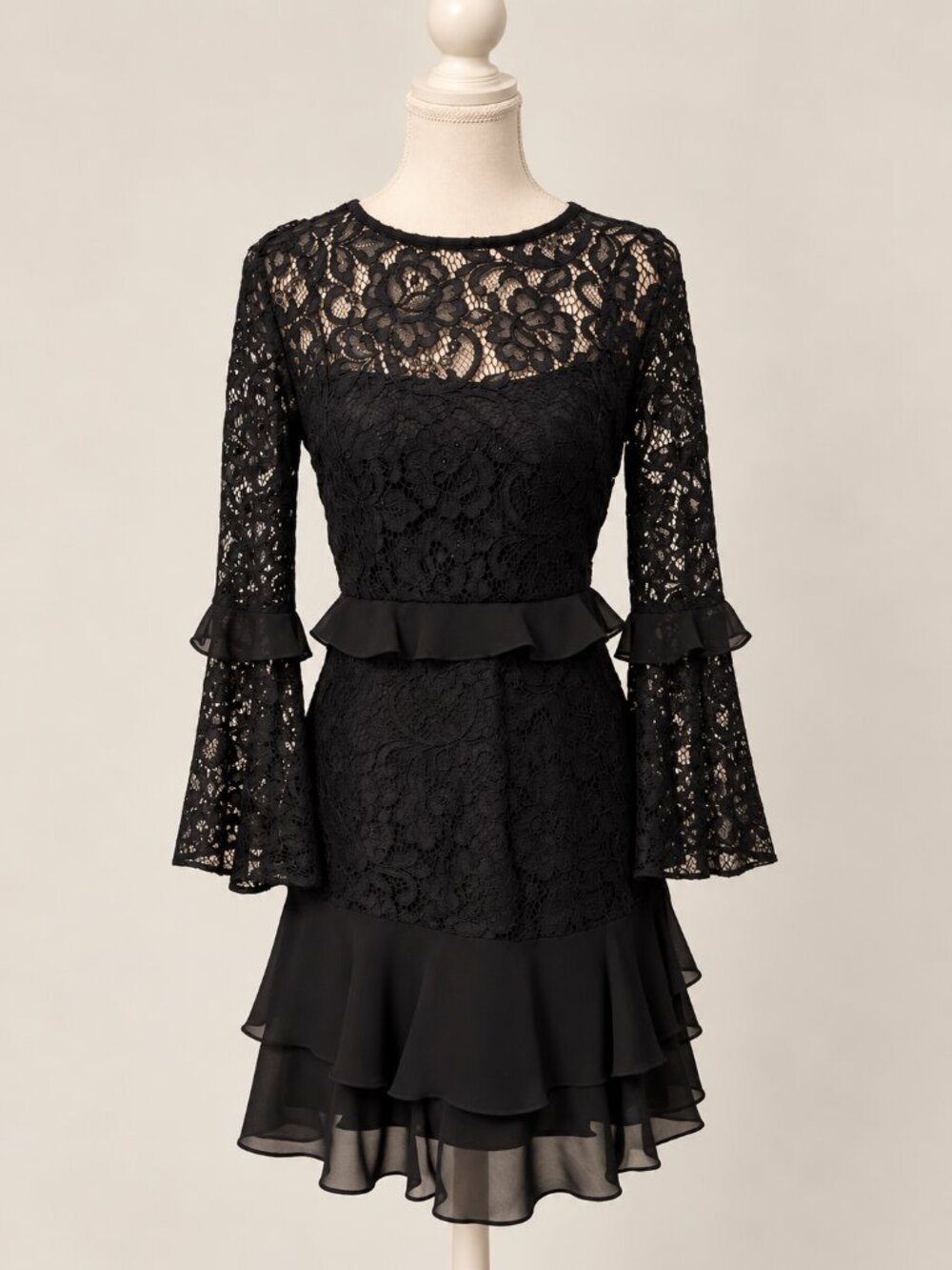 Neiman Marcus black lace cocktail dress, women’s size 6.